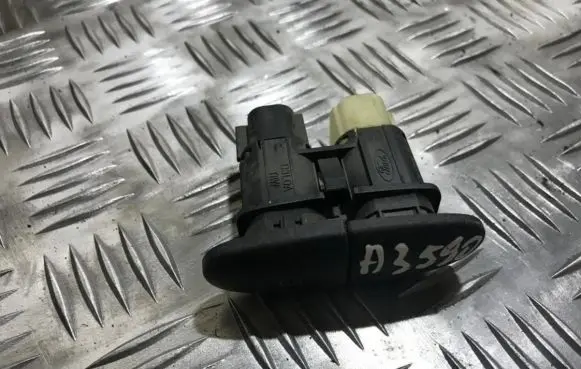 Ford Mondeo MK II Windscreen/window heater switch 97bg18c621ac