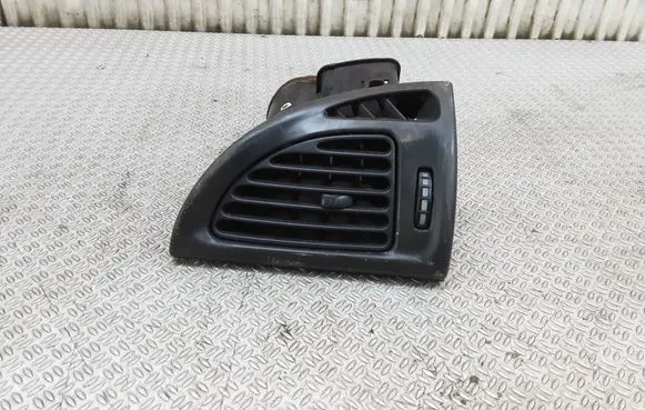 Citroen C5 Dashboard side air vent grill/cover trim 963261667A