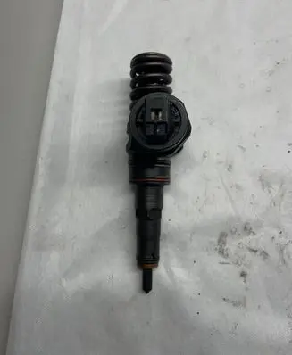 Volkswagen Sharan Fuel injectors set 038130073H