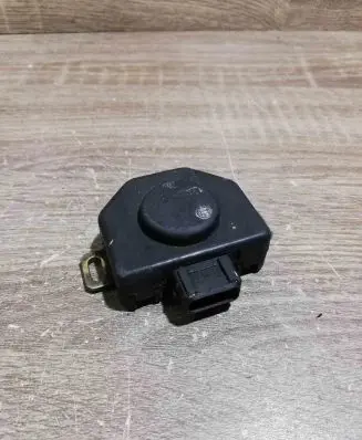 BMW 3 E30 Throttle valve position sensor 0280120316