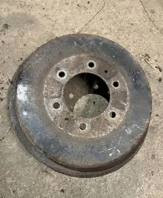 Nissan Terrano Drum brake (rear) 