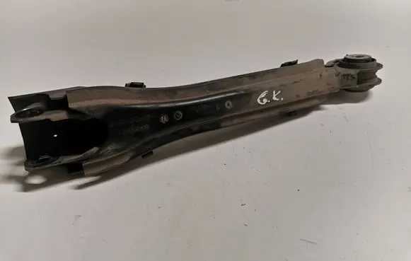 Mercedes-Benz E W212 Rear control arm A2043521488