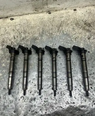 Audi Q7 4L Fuel injectors set 058130277CD