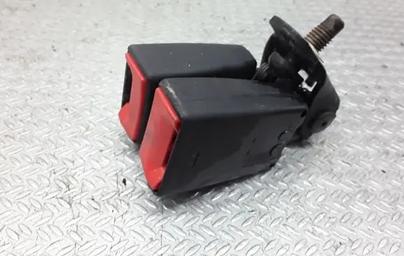 Ford Mondeo MK IV Middle seatbelt buckle (rear) 