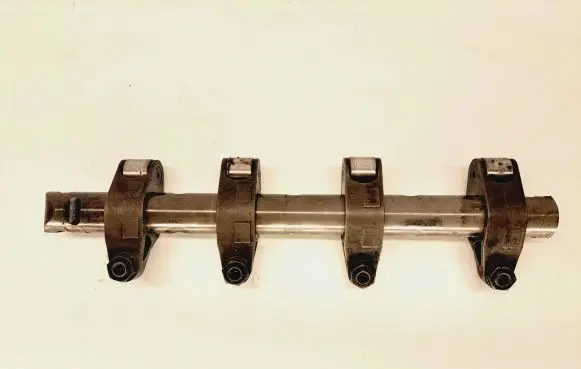 Volkswagen PASSAT B6 Camshaft 03G109527A