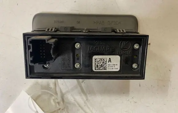 Jaguar XF X250 Panel lighting control switch 8X2311654AB