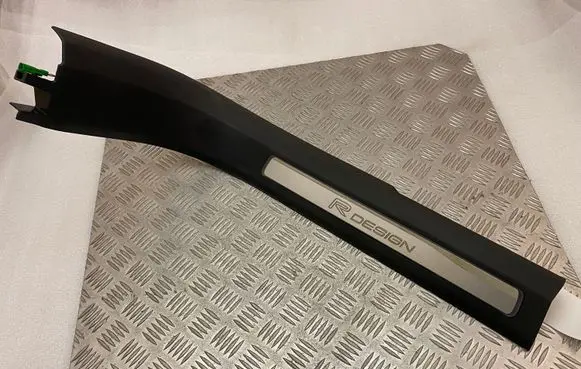 Volvo XC90 Front sill trim cover 31363642