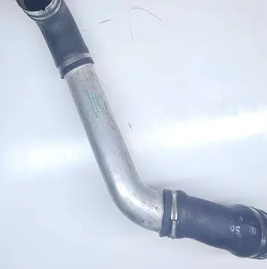 Engine coolant pipe/hose