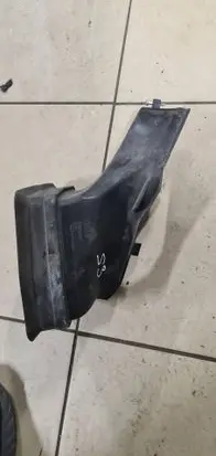 Audi A8 S8 D4 4H Air intake duct part 4H0129617D PA66GF30