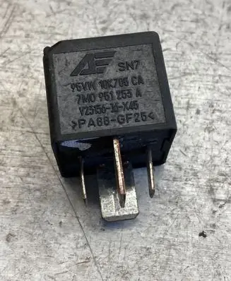 Volkswagen Sharan Other relay 7m0951253a 95vw10k705ca