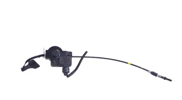 Lexus RX 330 - 350 - 400H Fuel tank cap lock 