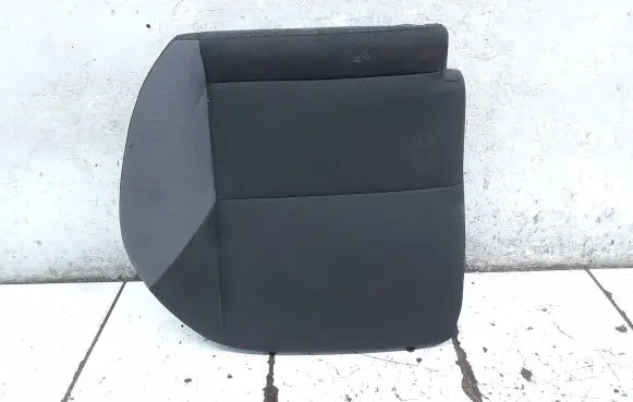 Rear seat