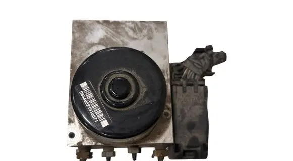 Volvo V70 ABS Pump P30793444 30793445