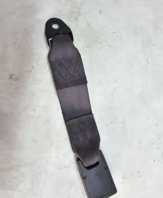 Chrysler Sebring (FJ - JX) Seat belt trim 9424