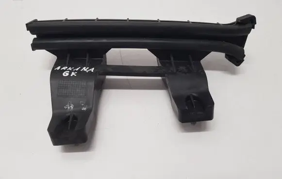 Renault Arkana Rear door windshield rail 822192423R