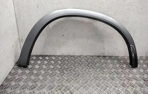 BMW X5 E70 Fender trim (molding)