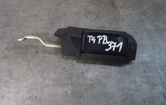 Volkswagen Transporter - Caravelle T4 Rear door interior handle 721843642