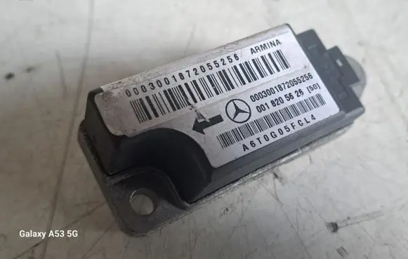 Mercedes-Benz E W210 Airbag deployment crash/impact sensor 0018205626