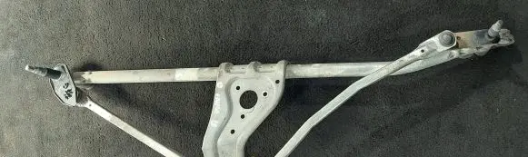 Mini One - Cooper R50 - 53 Front wiper linkage 54517611 8229128