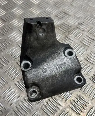 Jeep Grand Cherokee Engine mounting bracket 52124991AB 62758A