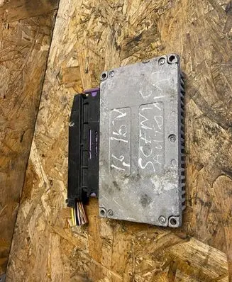 Renault Scenic II - Grand scenic II Gearbox control unit/module 8200410516 8200587176 S118058325