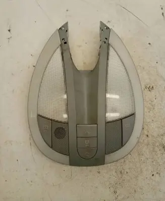 Mercedes-Benz E W211 Front seat light A2118205901 0010590058 2JM00825647