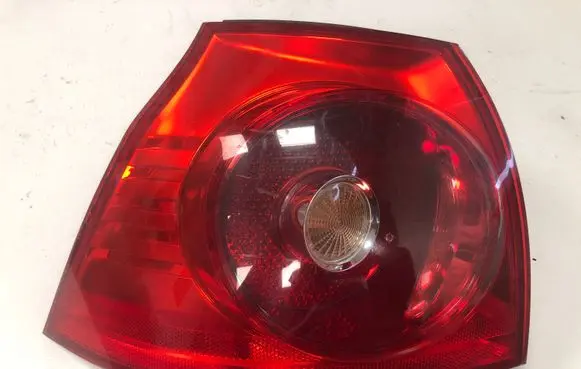 Volkswagen Golf V Rear/tail lights 1K6945095E