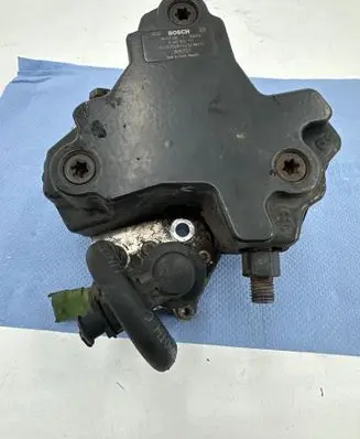Volvo S80 Fuel injection high pressure pump 8692521 009316 0445010111