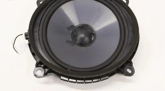 Lexus ES VII XZ10 Front door speaker