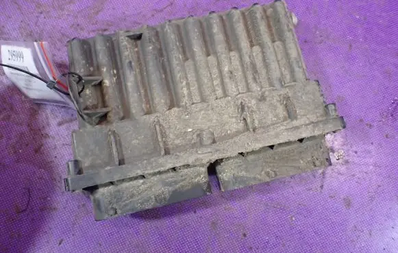 Opel Zafira A Fan control module 24462342