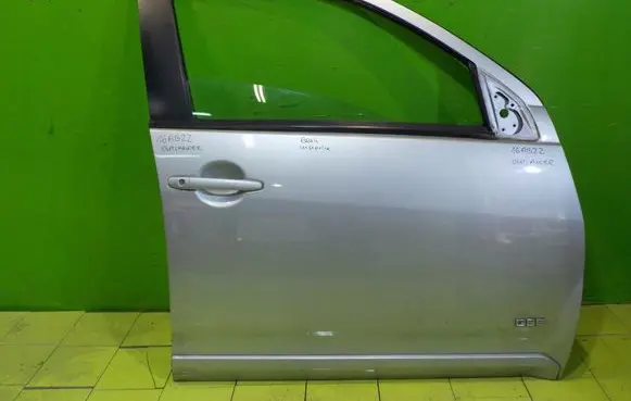 Mitsubishi Outlander Front door PRZOD PRAWE