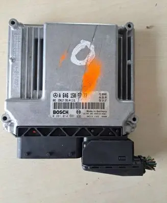Mercedes-Benz C W203 Engine control unit/module A6461509777 0281014661