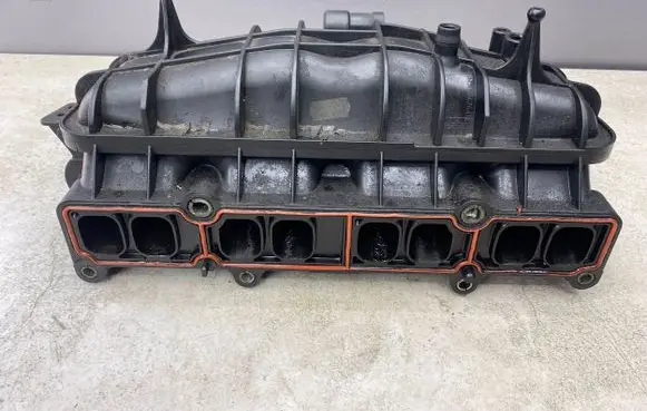 Ford C-MAX II Intake manifold BM5G9424D