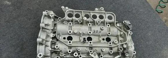 Rocker cam cover
