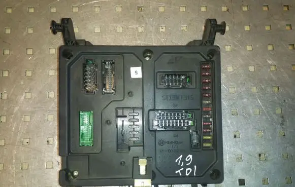 Volkswagen Sharan Comfort/convenience module S108145200E S108152001C S108151001