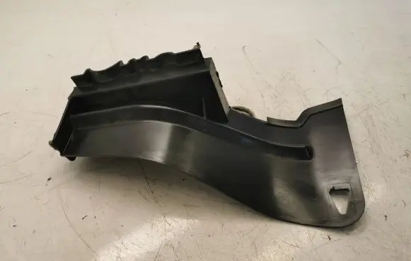 Jeep Grand Cherokee Other engine bay part 68148905AA