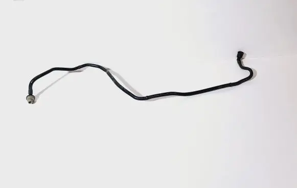 BMW 7 F01 F02 F03 F04 Vacuum line/pipe/hose 17765010