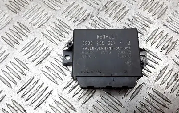 Renault Scenic RX Parking PDC control unit/module 8200235627