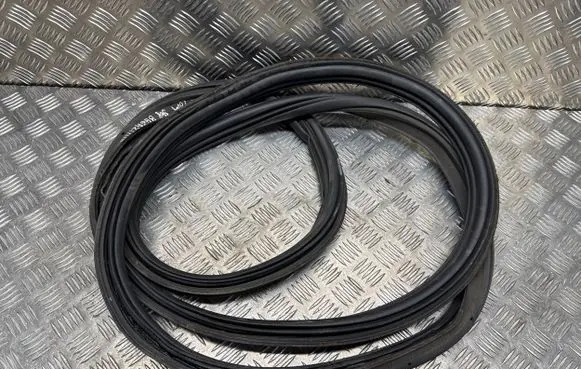 Ford Galaxy Trunk rubber seal (body) 