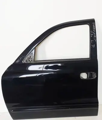 Dodge Durango I Front door 