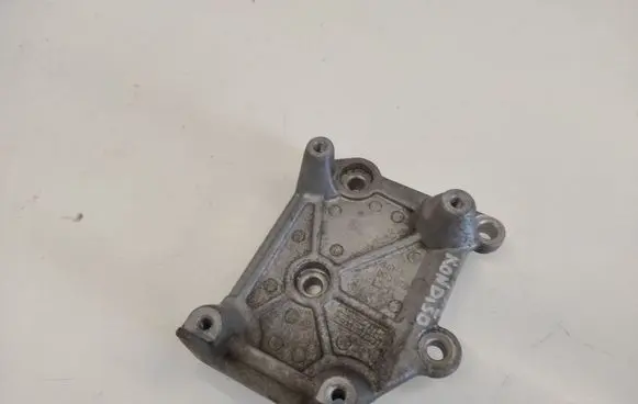 KIA Sorento A/C compressor mount bracket 