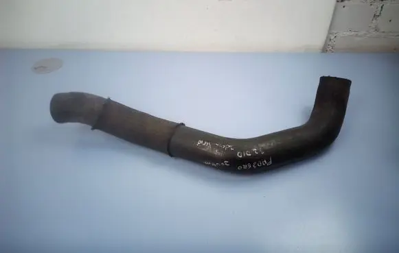 Mitsubishi Pajero Air intake hose/pipe 53A18