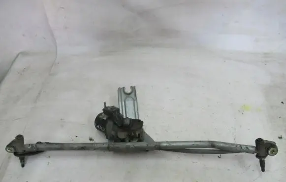 Mini One - Cooper R50 - 53 Front wiper linkage and motor