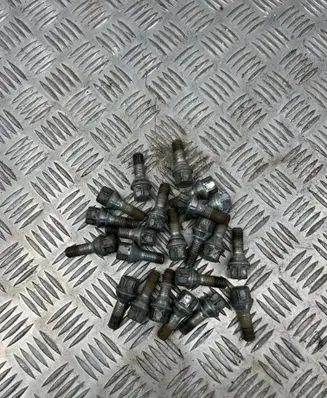 BMW 5 E60 E61 Nuts/bolts 