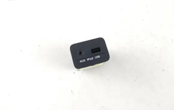 KIA Optima USB socket connector 961202T500 2T500 61908107