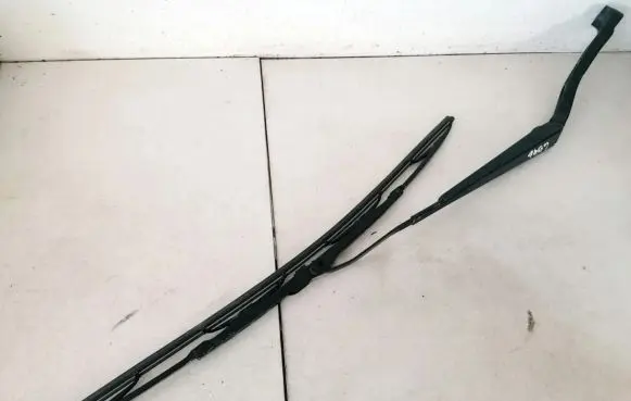 Opel Insignia A Front wiper blade arm 13227401