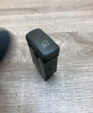 Volvo S40, V40 Electric window control switch 30850305