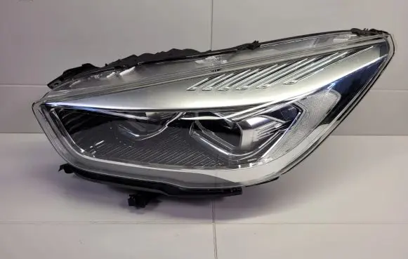 Ford Kuga II Headlight/headlamp GV41-130155-AH