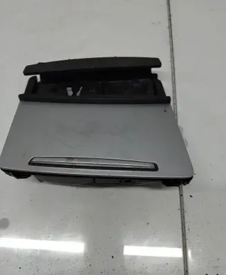Audi A6 S6 C6 4F Ashtray (front) 4F1857951C 22092005 220611