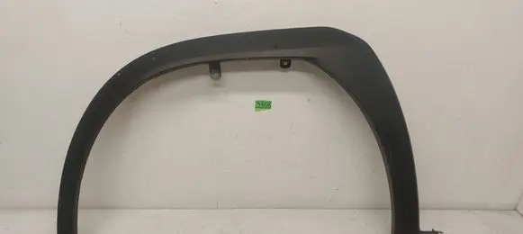 Lexus UX Front arch trim 7560276010